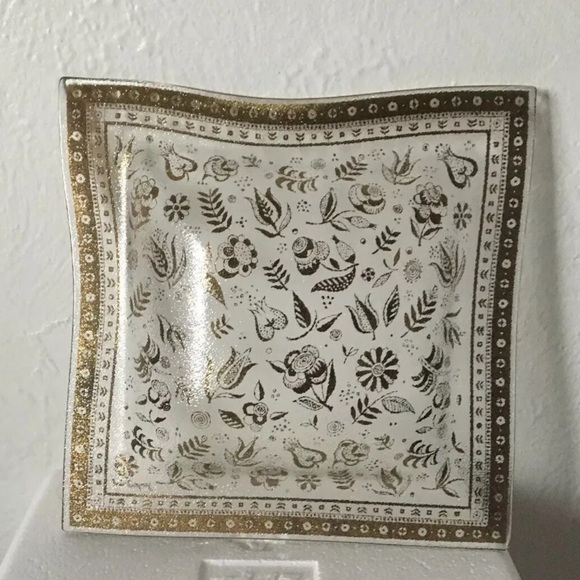 Clear MCM Glass With Gold Overlay Trim Flowers Trinket Tray by Georges Briard - Picture 5 of 5